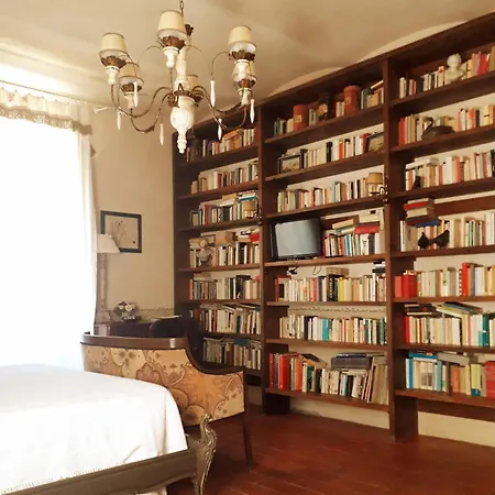 La Casa Del Maestro